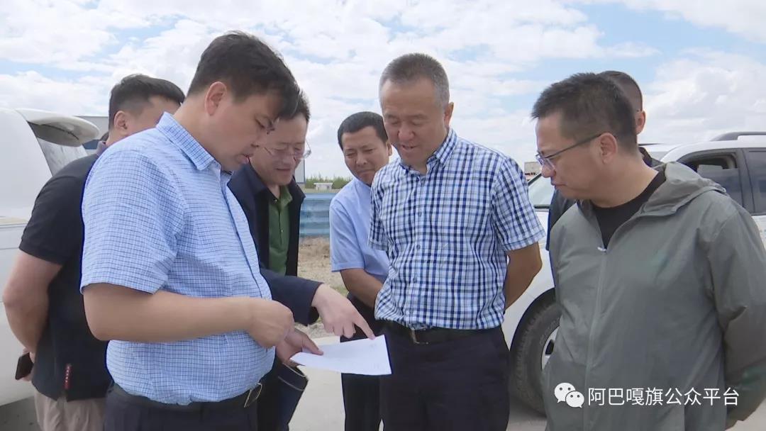 自治区政协常委自治区政协民族和宗教委员会主任高志明深入阿巴嘎旗