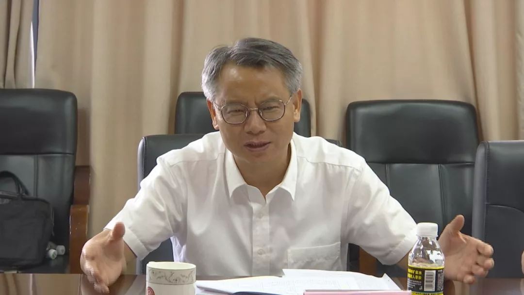 副省长刘平治到洋浦调研