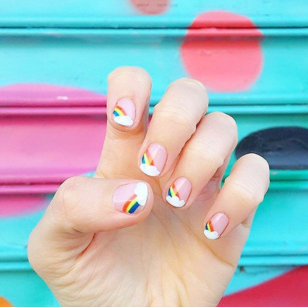 治愈系彩虹美甲少女心爆棚