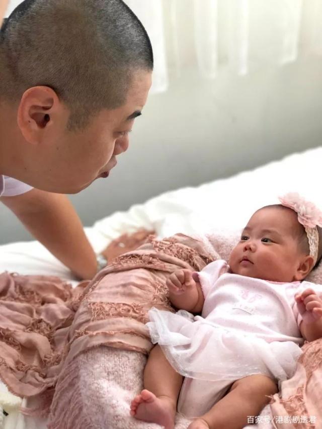 宝宝六个月早产43岁知名男星再为人父老婆大失血被抢救5小时