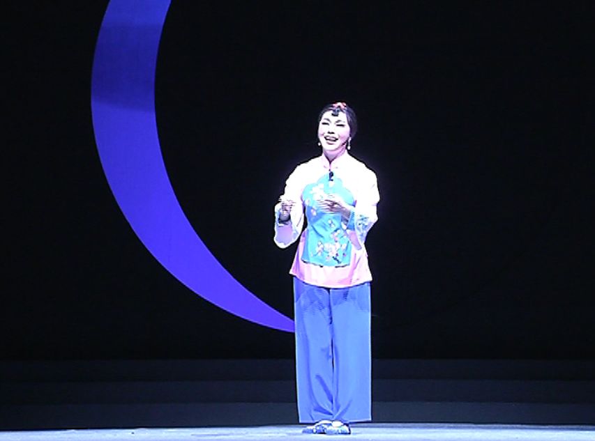 日前,大厂评剧歌舞团演艺有限责任公司董事长赵德平携现代评剧《秋月