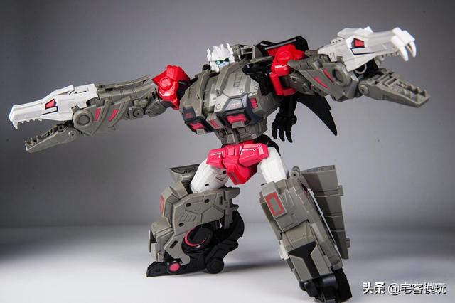 78民间测评:变形金刚第三方 fh双头龙 脾气暴躁的精神分裂者