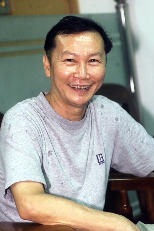 冯刚毅:最辉煌的几十年是在深圳粤剧团度过的_宋涛