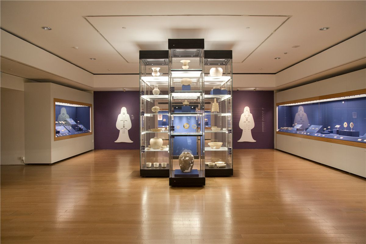 梦回春秋战国吴越楚玉器青瓷特展在苏州博物馆开幕