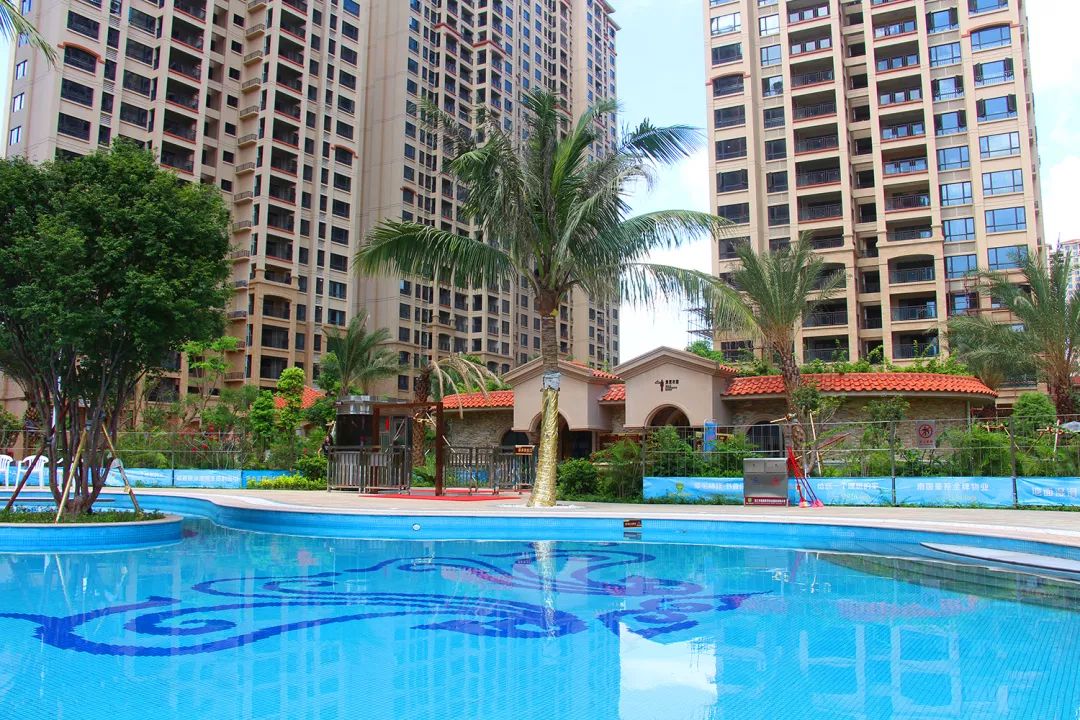 华和南国豪苑圆你一个花园泳池梦