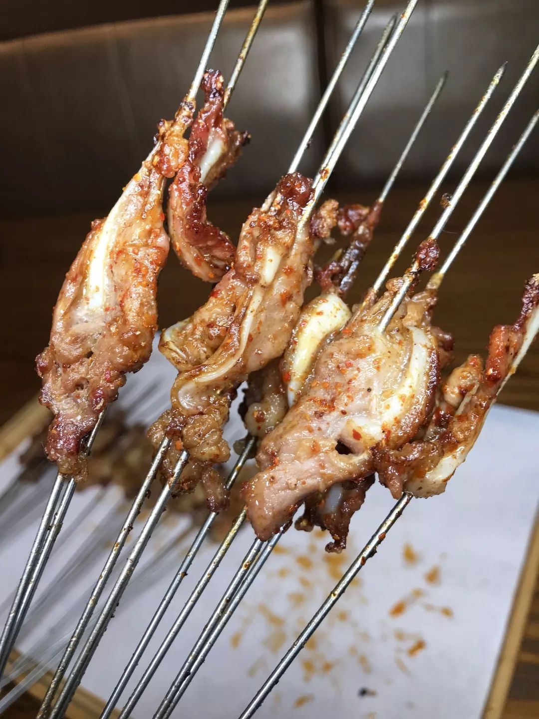 最服这家烤整只牛蛙烤大片牛排通化风味小串