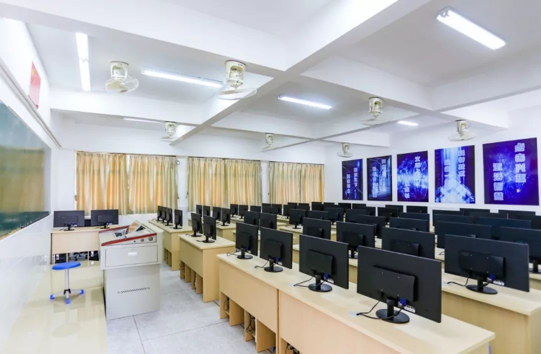 汕头市龙湖区碧华实验学校小学部2019年招生敬告