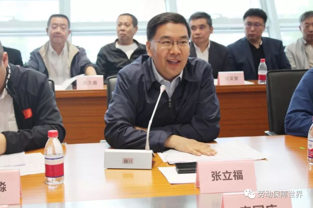 吉林省人社厅组织召开第十五批享受省政府津贴专家省突贡答辩评审会