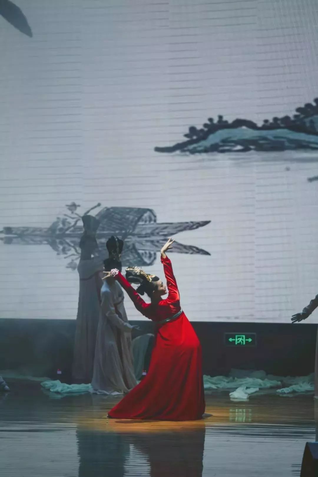 于文慧,任梦,林婷,苟丽君,李若茹,师嘉艺,于文倩,刘丁源,李艺卉