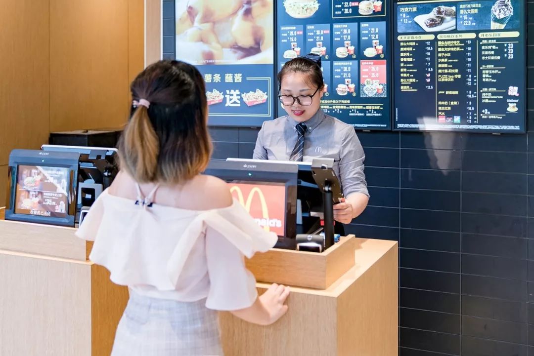 抢先探店麦当劳华东首家未来旗舰店入驻杭城没想到你居然是这样的