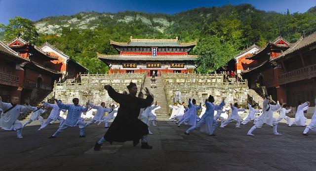 它被称"天下第一仙山",是国家5a级旅游景区,口碑很好值得一去