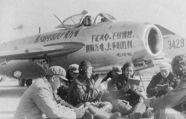 60年代罕见的空军照片图集那时候的一切都是为了人民