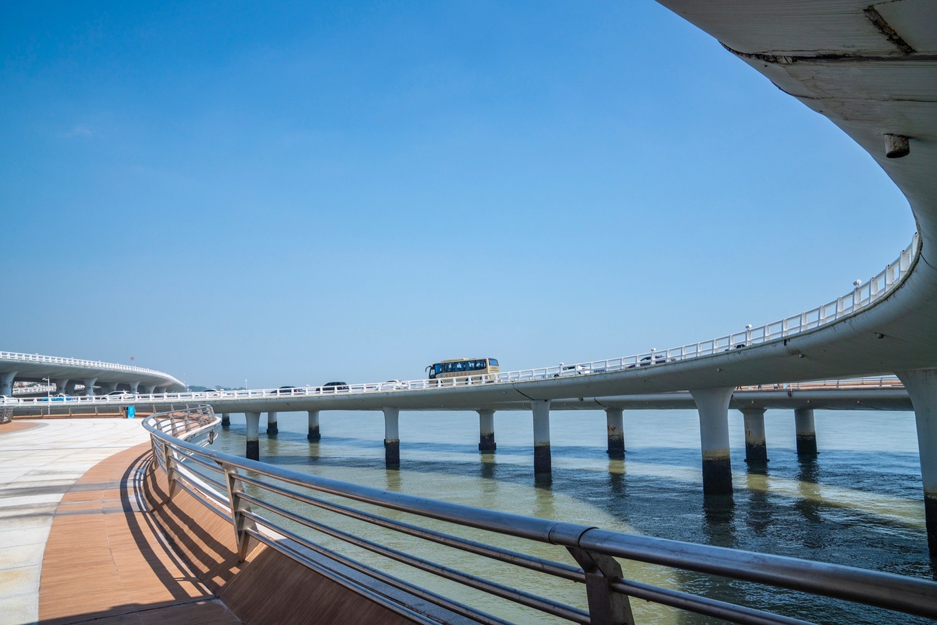 厦门最标志性的建筑,从这个角度看真的棒极了,一般游客都不知道_大桥