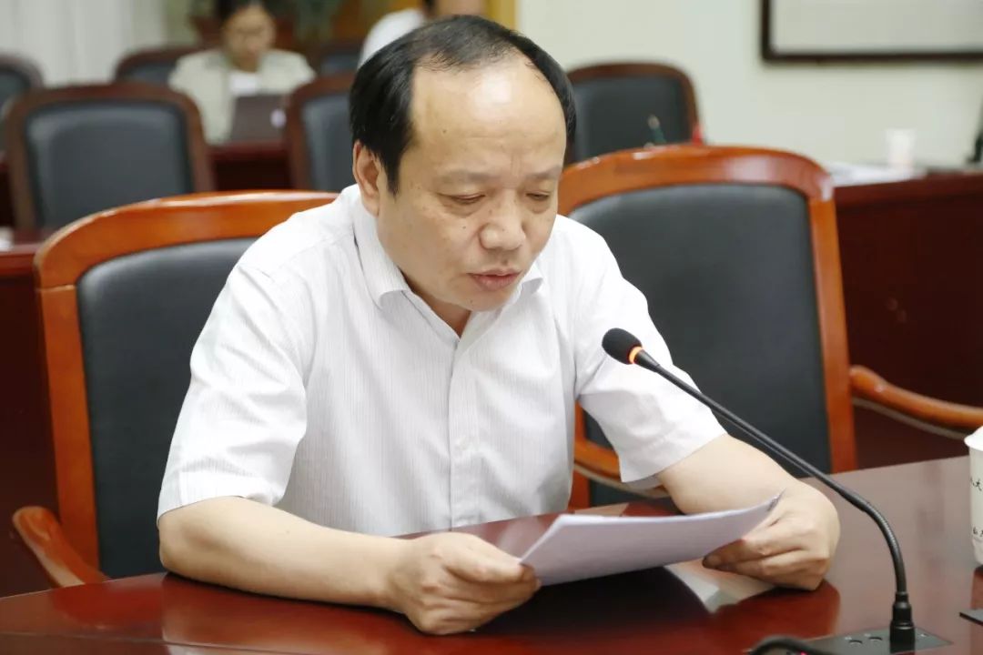 市人大常委会副秘书长,办公室主任李茂凯作交流发言△市人大常委会