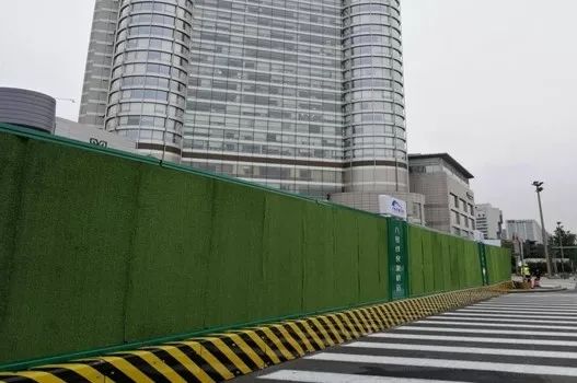 强化社会监督,提升管理水平——成都地铁施工现场试点透明围挡