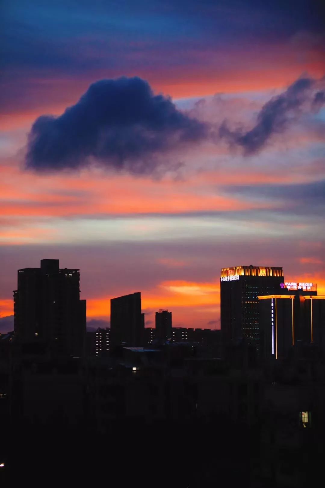 好美珠海天空再次惊艳朋友圈