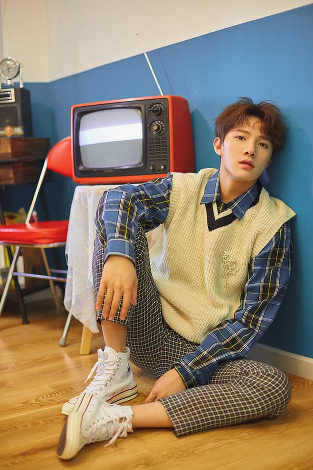 黄圣池复古大片曝光 暖颜系男友在线收割少女心