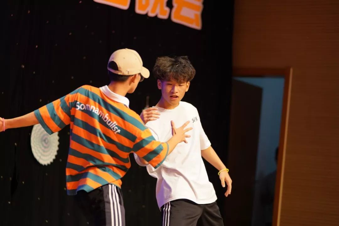 "青春不老 我们不散" 毕业晚会回顾_南洋