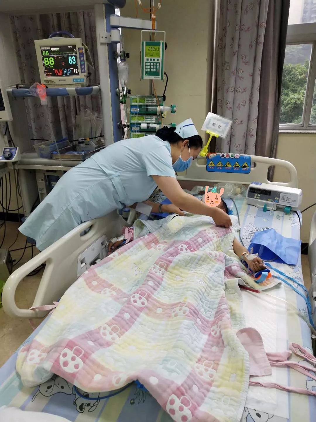 回到自己的家乡,和其他健康的小朋友一样过上无忧无虑的生活
