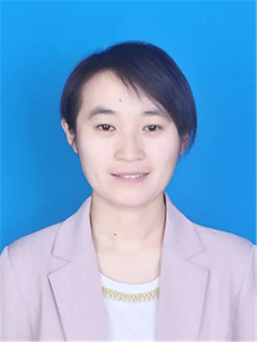 最美教师候选人侯丽娜青春做伴情怀同行