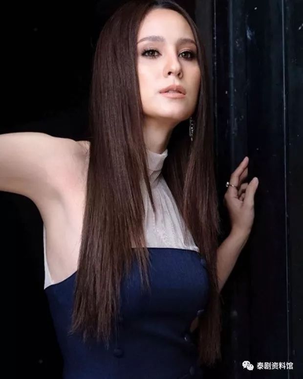 【泰国娱乐】kwan usamanee 签约 pptv,身价4000万?