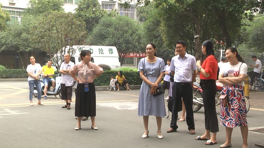 南漳县实验中学李飞图片