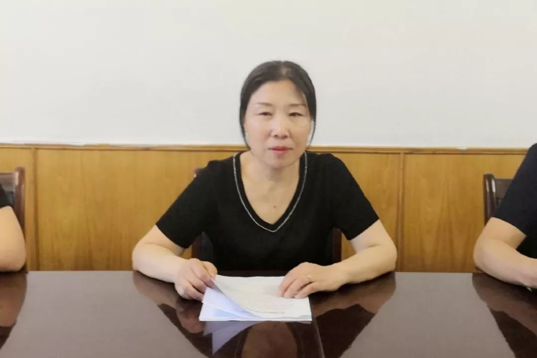 镇党委书记张建霞指出:国开行项目是一项利长远,惠民生的好项目,能