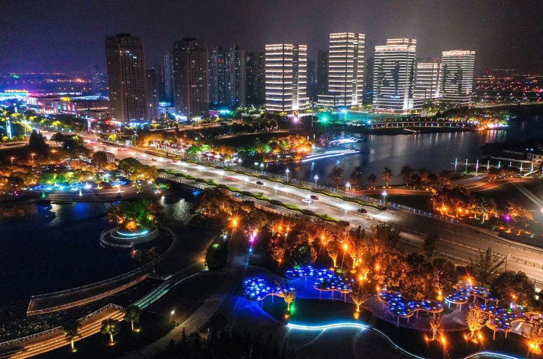 昆山成为全国县市中存款总额首破5000亿元城市