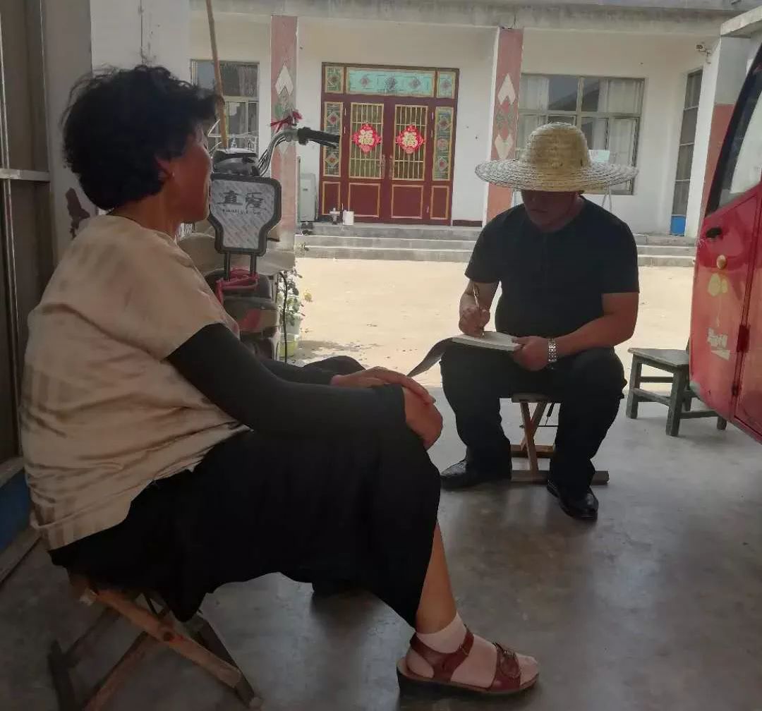 第一书记程庄村第一书记的一天行走两万五千步15小时不打烊