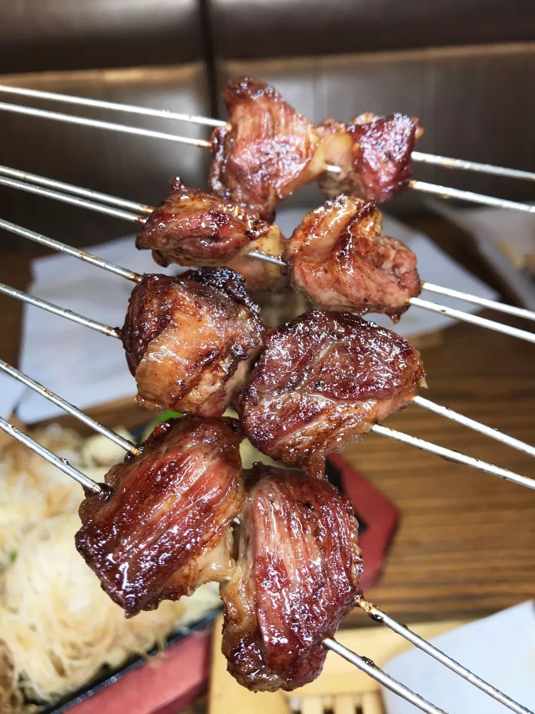 最服这家烤整只牛蛙烤大片牛排通化风味小串