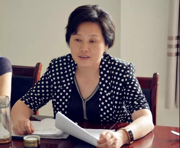 毕道丽到县市场监督管理局调研指导工作