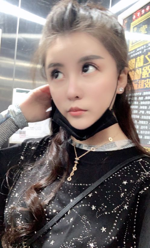 c照曝光小耳朵床上大呼好x爽鸽宝被逼回归yy低头370万后台