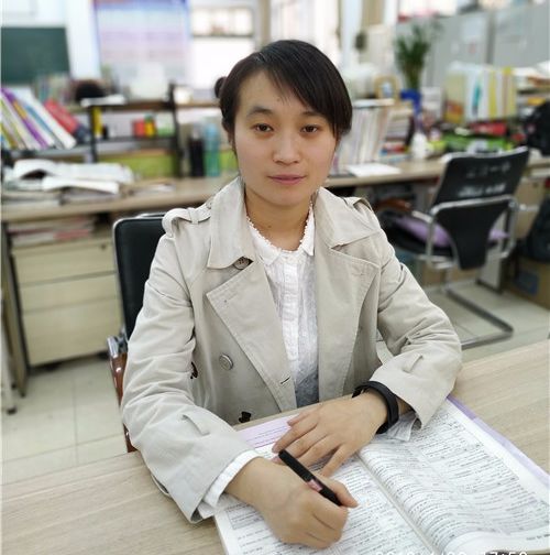 最美教师候选人侯丽娜青春做伴情怀同行