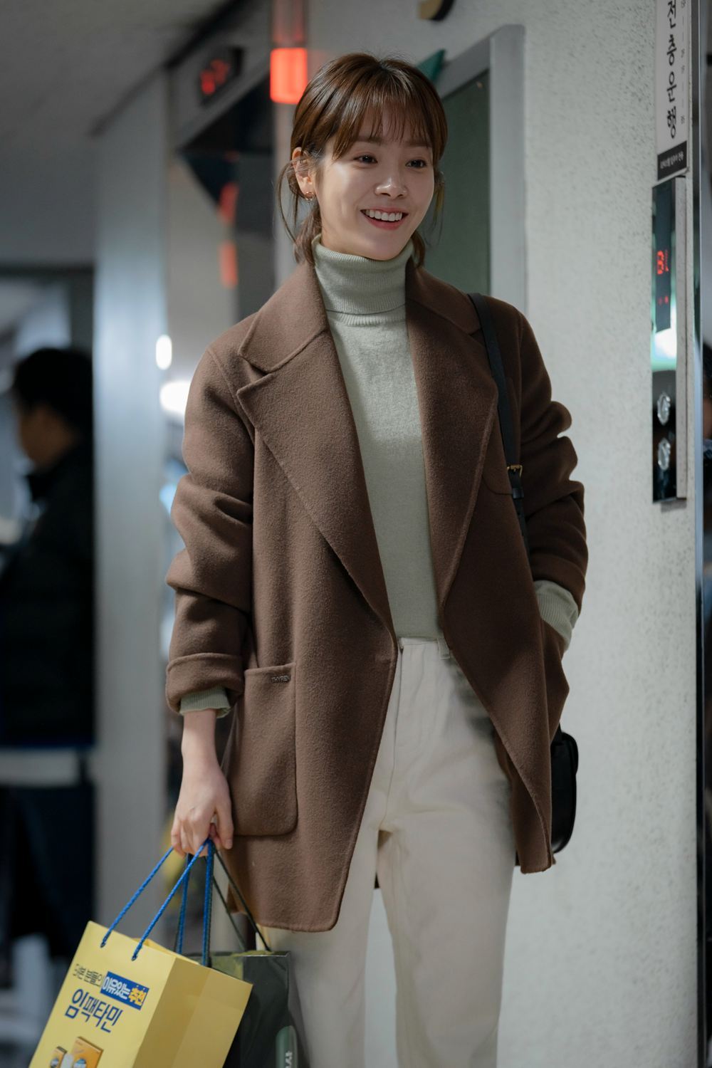 春夜韩志旼高清剧照大公开讲述出轨故事引观众强烈共鸣组图