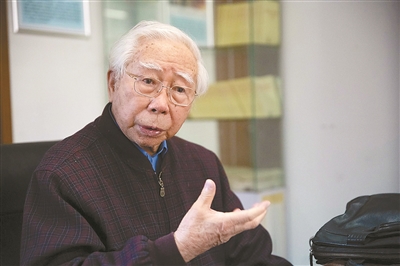 吕远近照.王晨光 摄