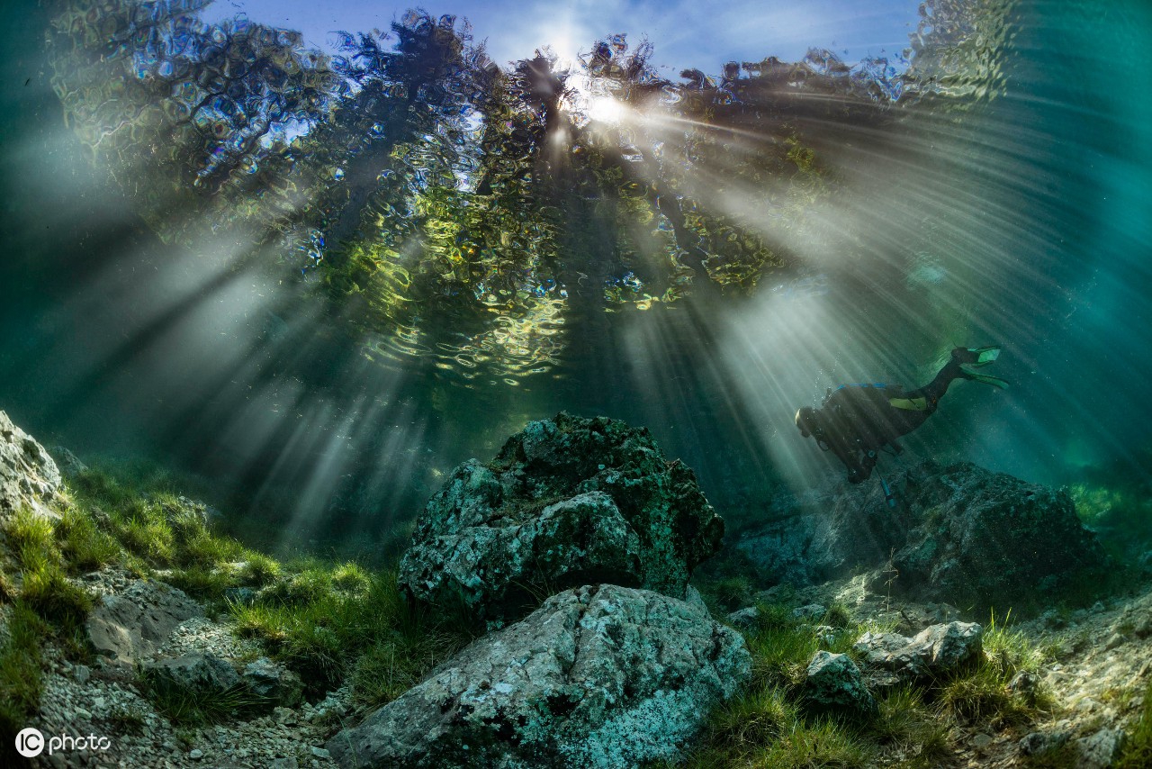 摄影组图:奥地利阿尔卑斯山脉的独特视角