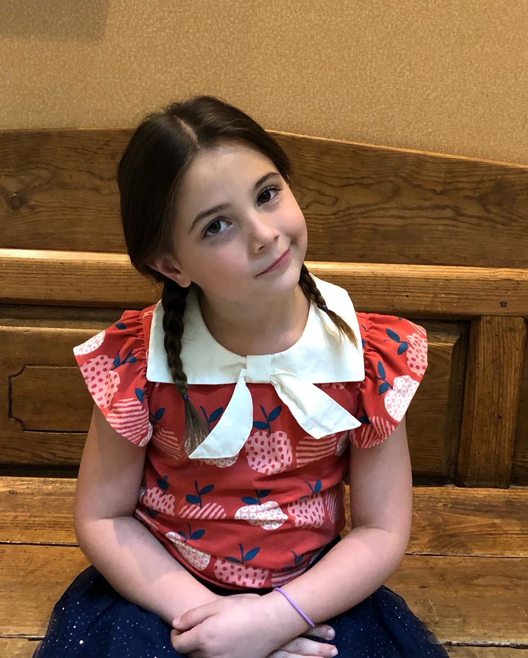 戏外也形同父女,钢铁侠最萌父女照曝光,网友:干脆认干女儿吧_lexi