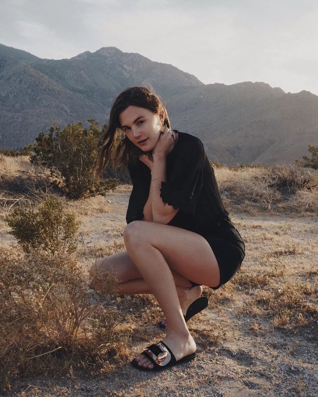 穿裙子千万不要搭这4双鞋,丑!到!爆!炸!