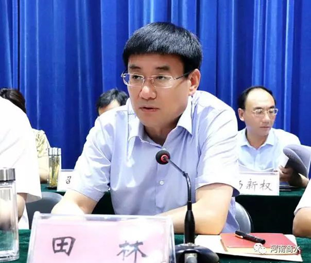 商水县委书记马卫东出席会议并强调四点:第一,脱贫摘帽不是一劳永逸