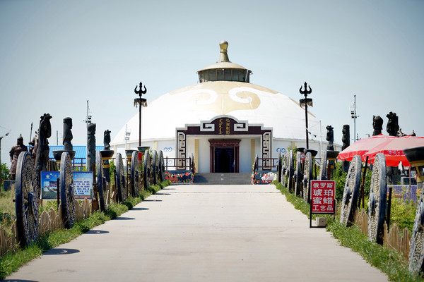 原创在弘吉剌部草原,骑马射箭闯天下,所有人都能完成这些项目
