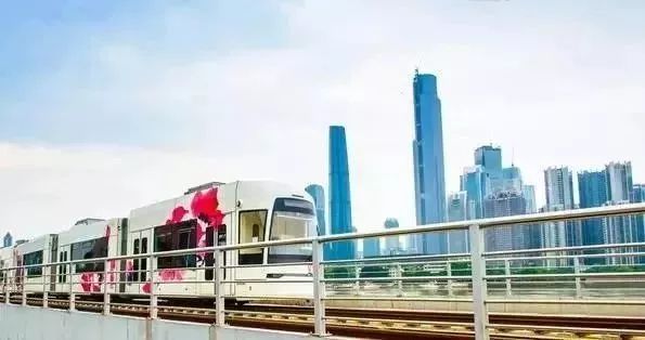 昆明这条轻轨建起,不但能环滇池,还能连接呈贡,大渔,晋宁!_环湖