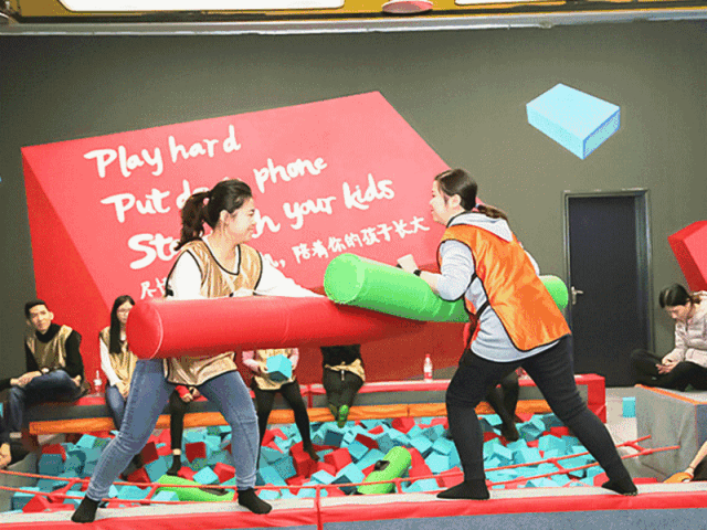 成都环球中心仅599元抢购原价336元嗨马乐动环球店特惠双人套票低至2