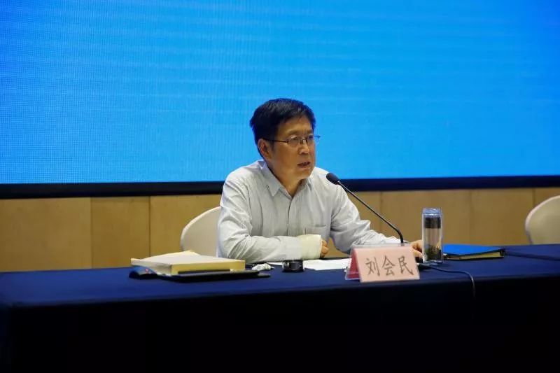 工作动态全省人社网信工作座谈会在西安召开