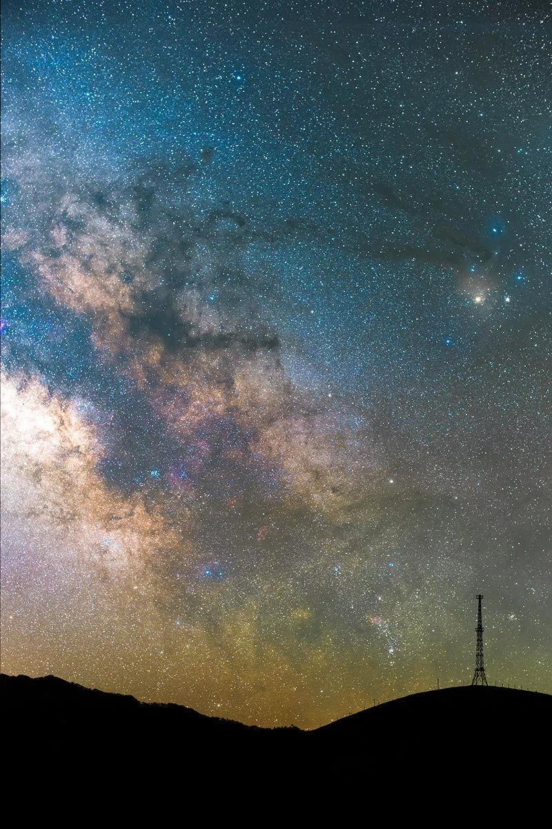 醉卧西藏星空下,他们用镜头捕捉浩瀚星海