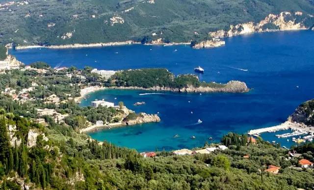 科孚岛(corfu)属希腊克基拉州,科孚岛面积580平方公里,是爱奥尼亚群岛