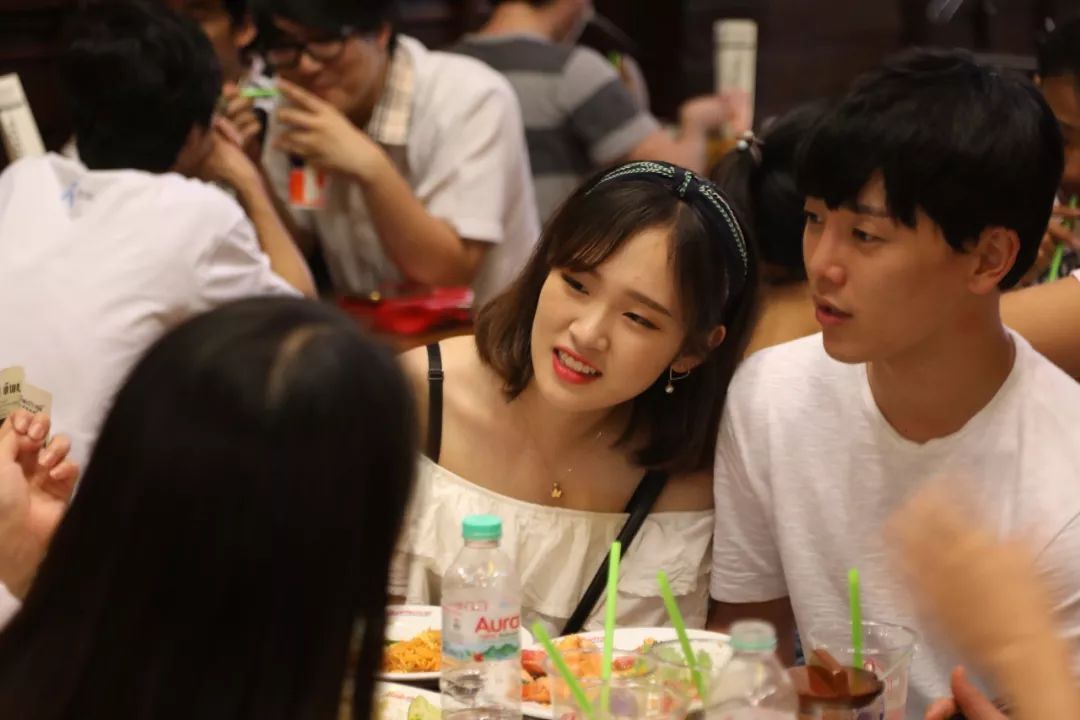 原创泰国最有名的炒面,店内天天爆满凌晨依然排长队,为什么叫鬼门?