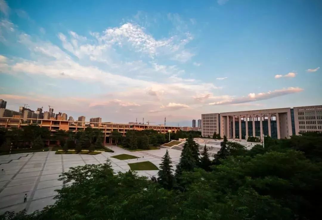 nwu壁纸又来了西大这么美你舍得走吗