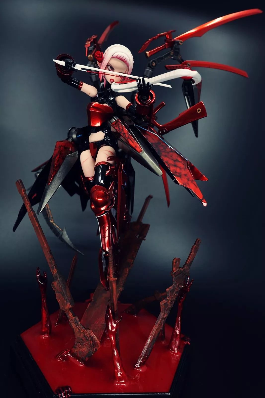 乖乖女竟成血色召唤师猎兵型雪绒花机娘超级改造