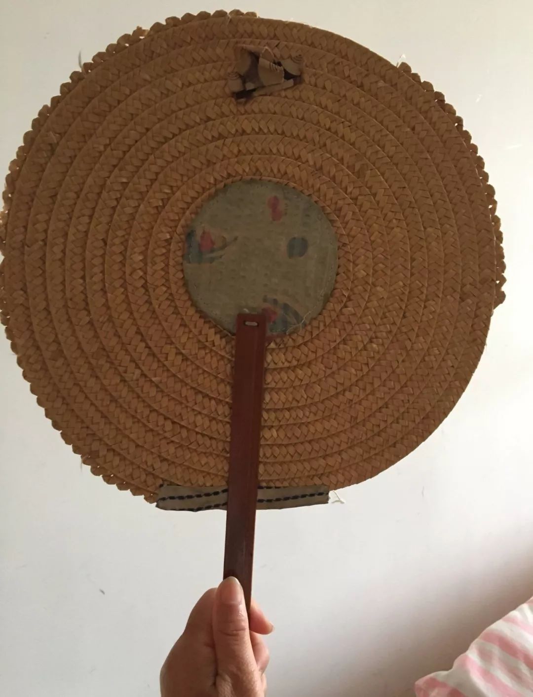 老物件布鞋麦秆扇┃作者丁丽萍