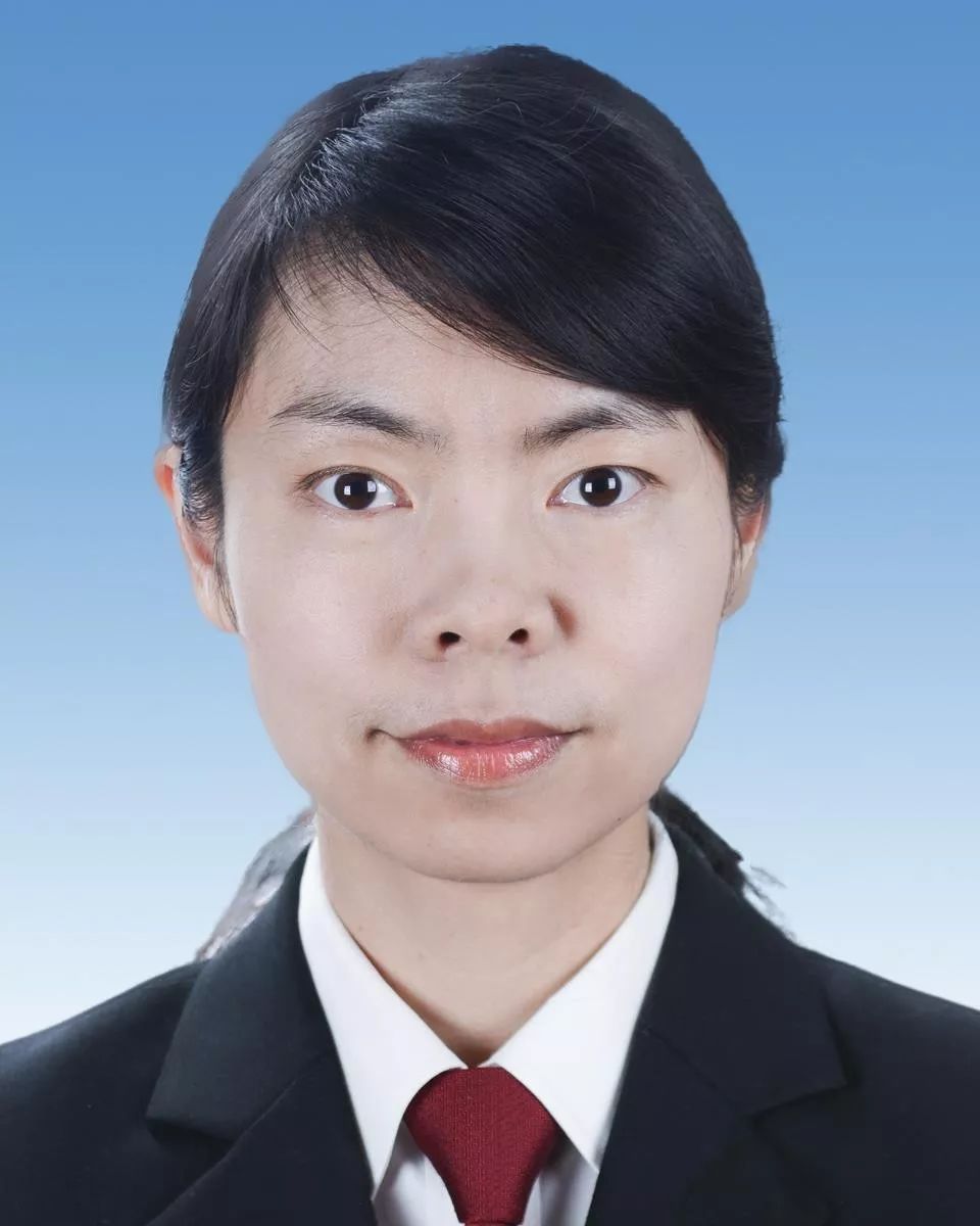 杨越,女,汉族,1979年7月生,硕士研究生学历,中共党员,2006年12月参加